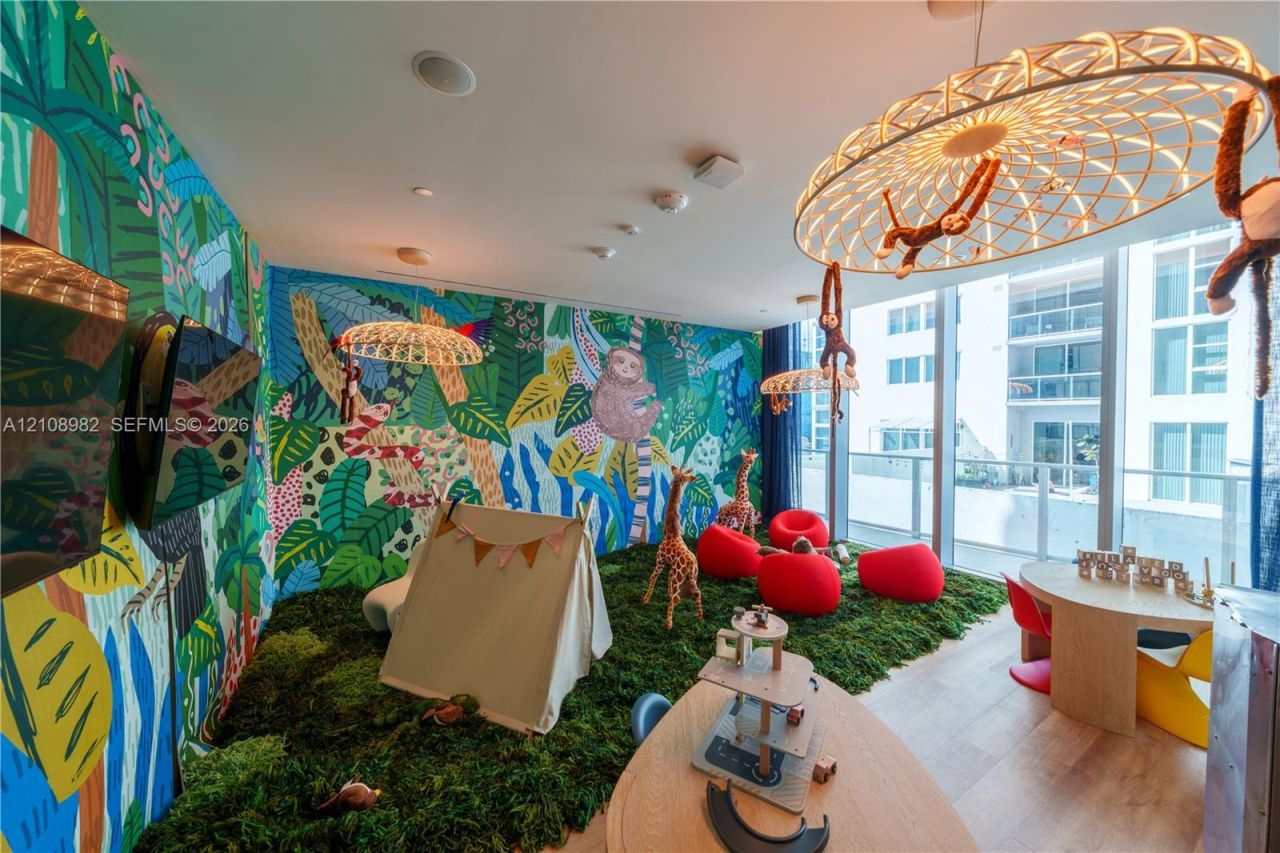 1400 Biscayne Boulevard , Unit #PH5202, Miami, FL 33132 Photo