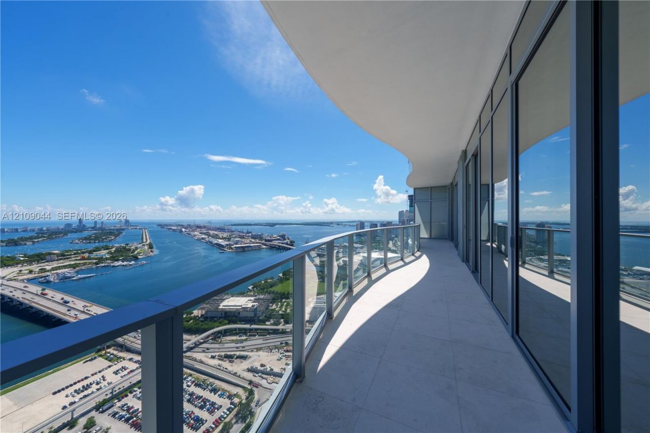 1400 Biscayne Boulevard , Unit 5003, Miami, FL 33132 Photo