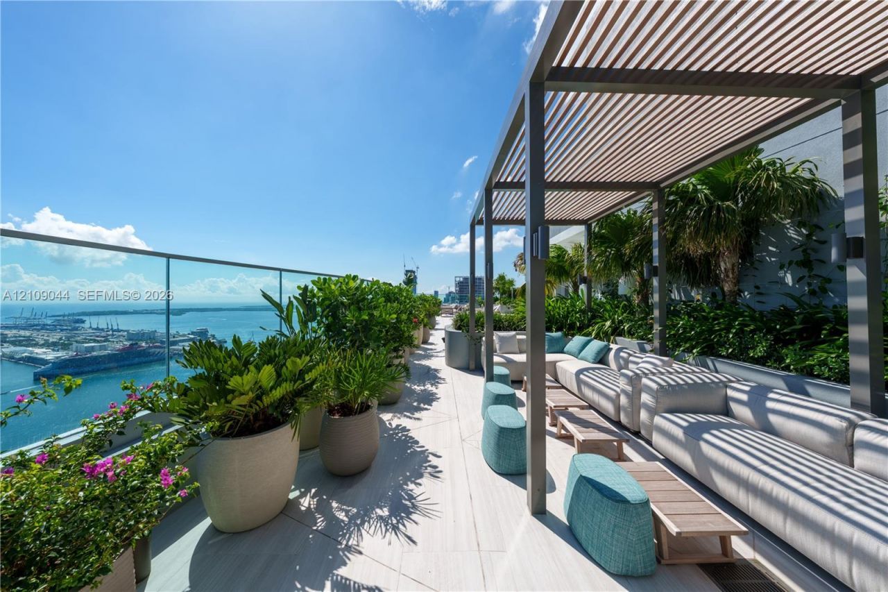 1400 Biscayne Boulevard , Unit 5003, Miami, FL 33132 Photo
