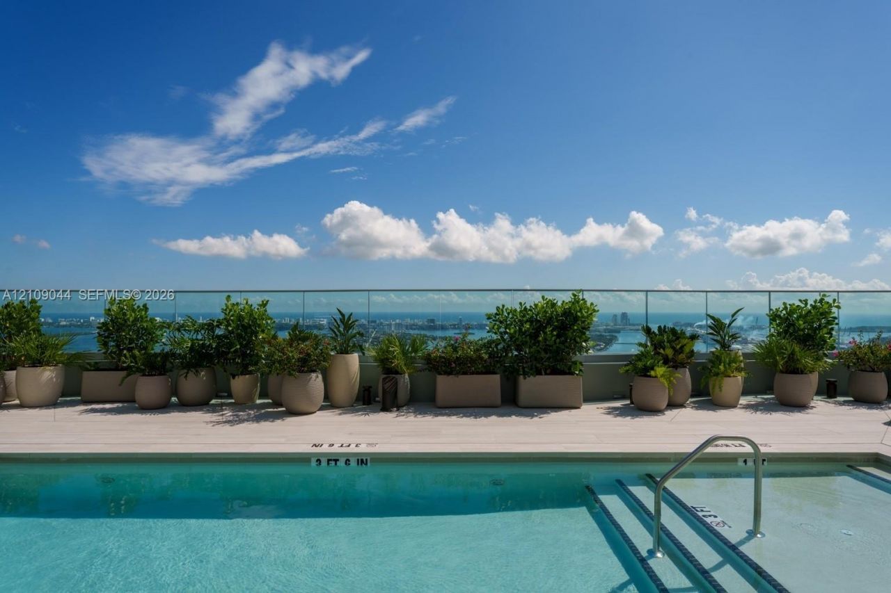 1400 Biscayne Boulevard , Unit 5003, Miami, FL 33132 Photo