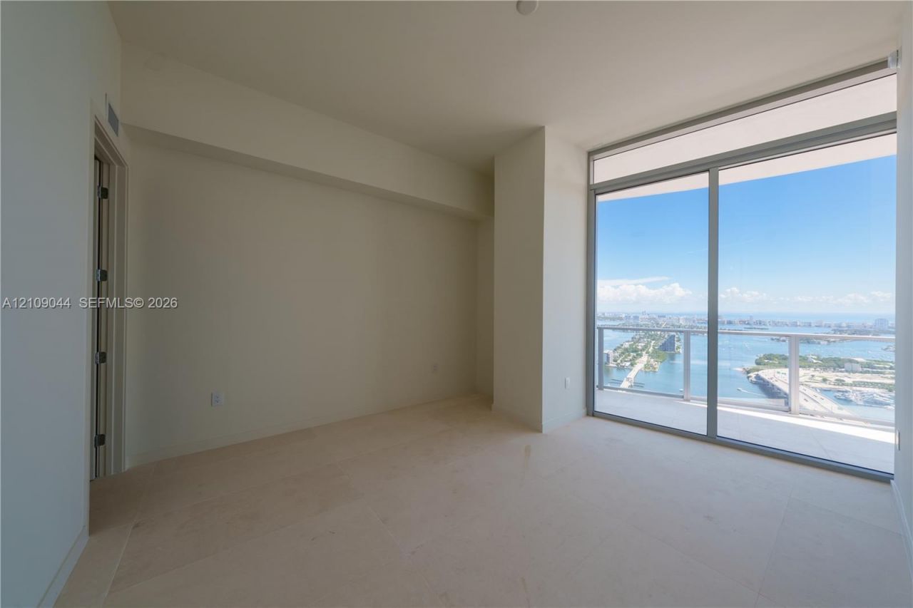 1400 Biscayne Boulevard , Unit 5003, Miami, FL 33132 Photo