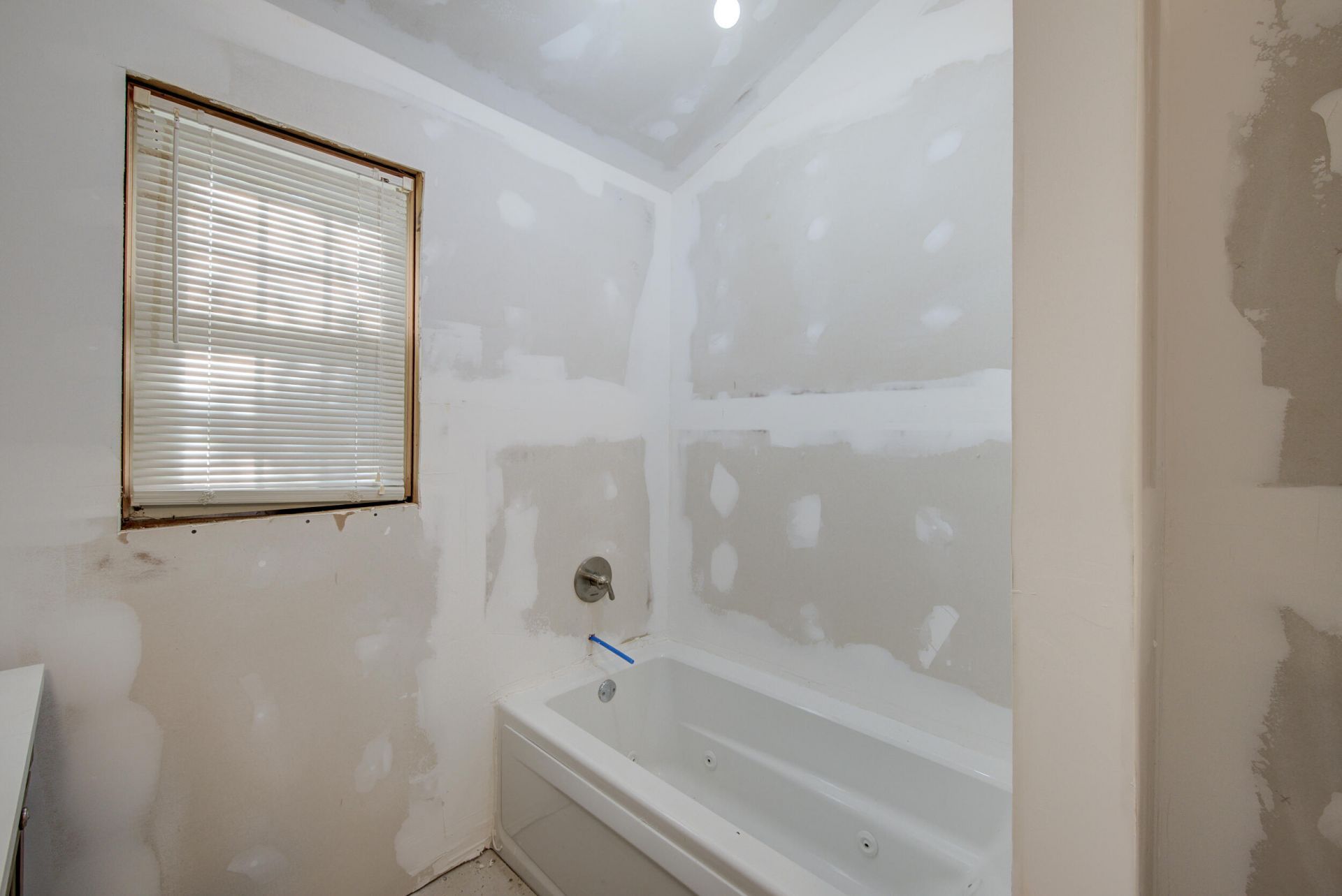 1122 Simmons Street Photo 25