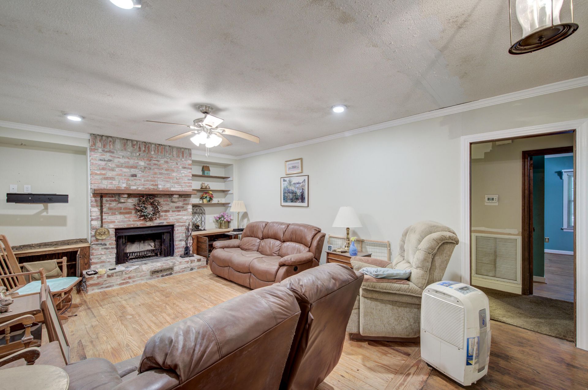 1122 Simmons Street Photo 37