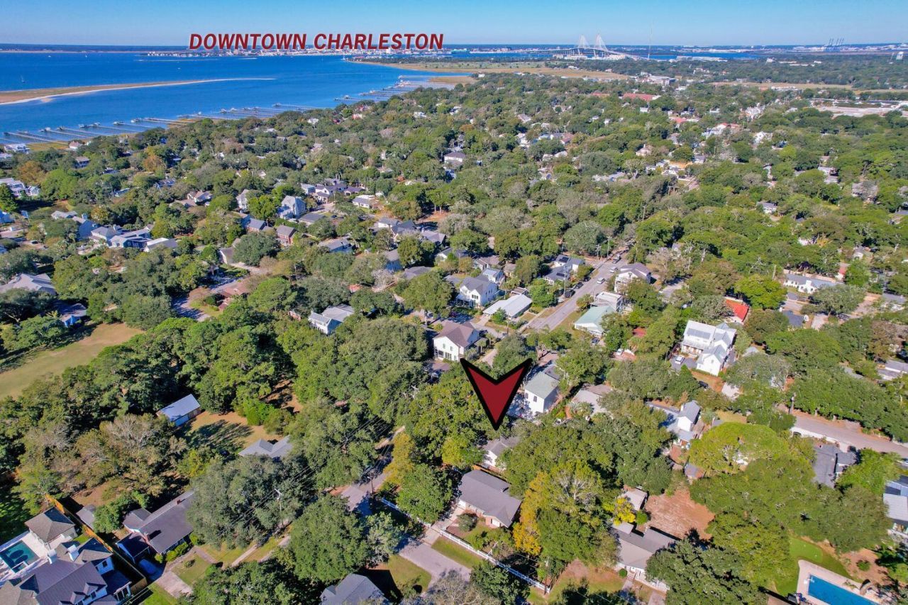 1122 Simmons Street Photo 4