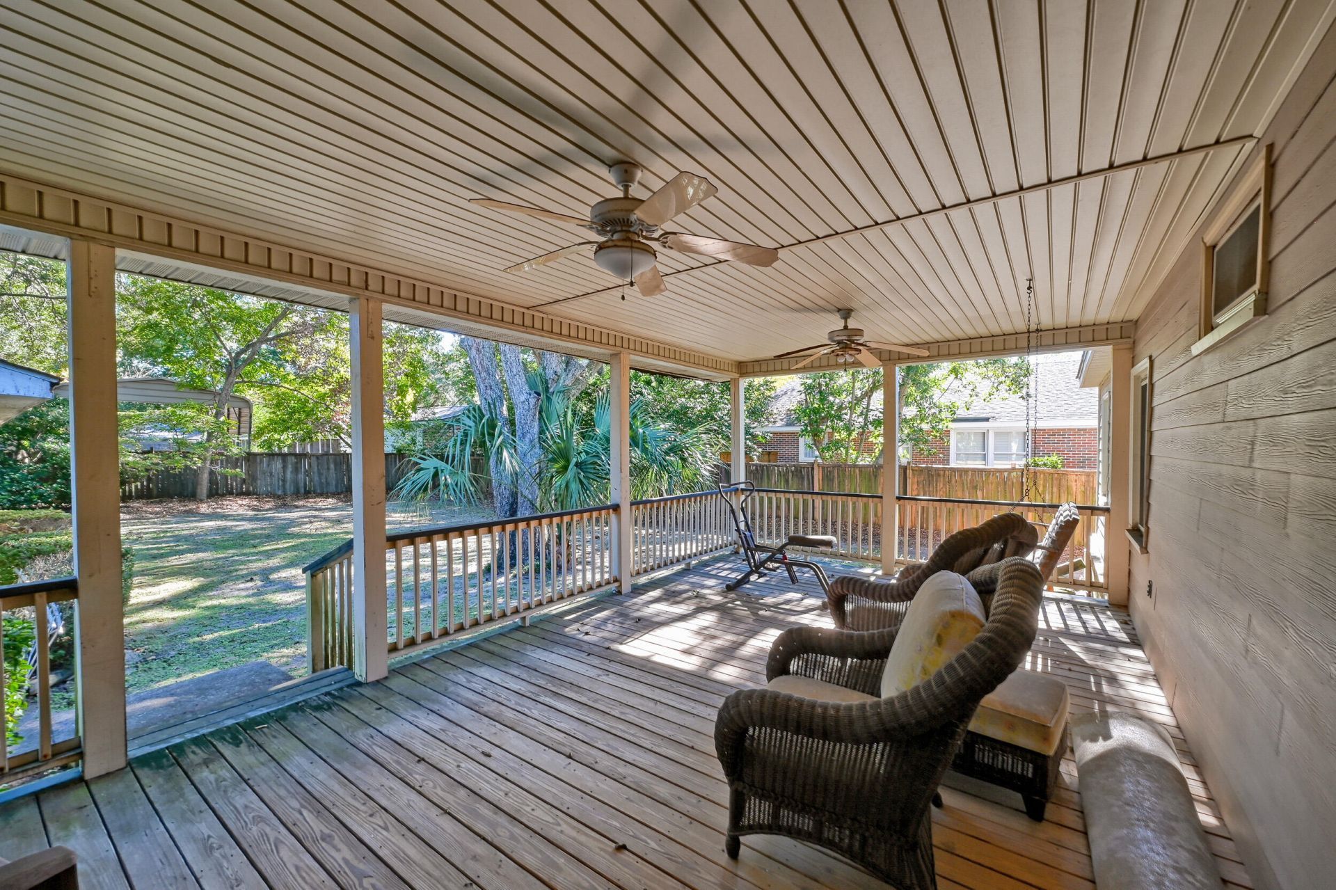 1122 Simmons Street Photo 41