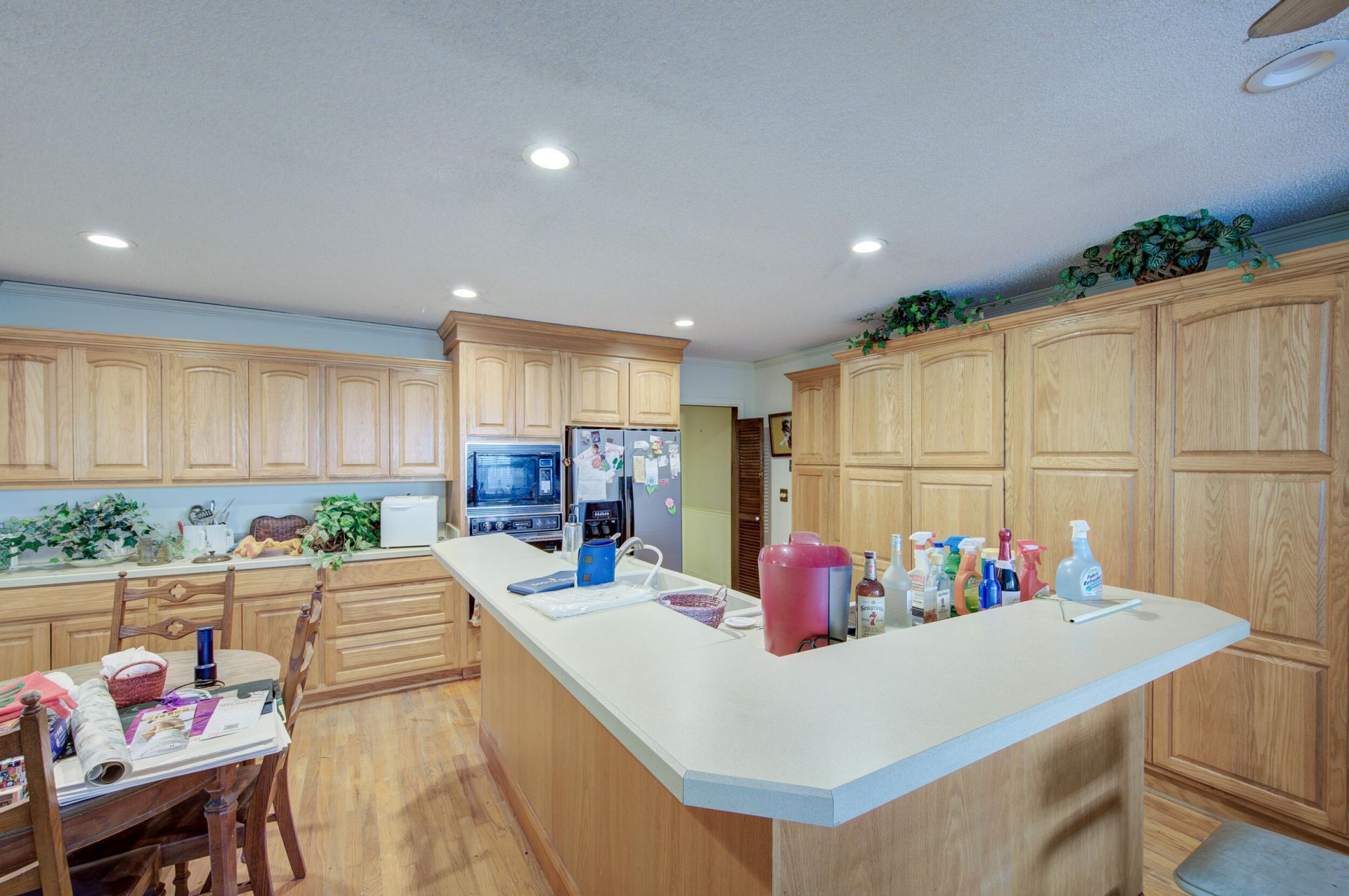1122 Simmons Street Photo 9