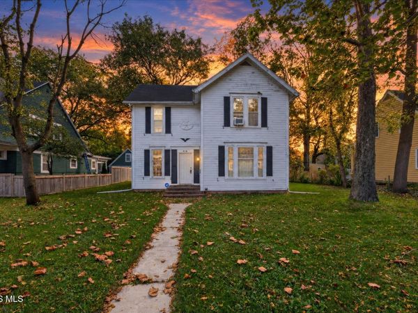 416 E Front Street , Perrysburg, OH 43551