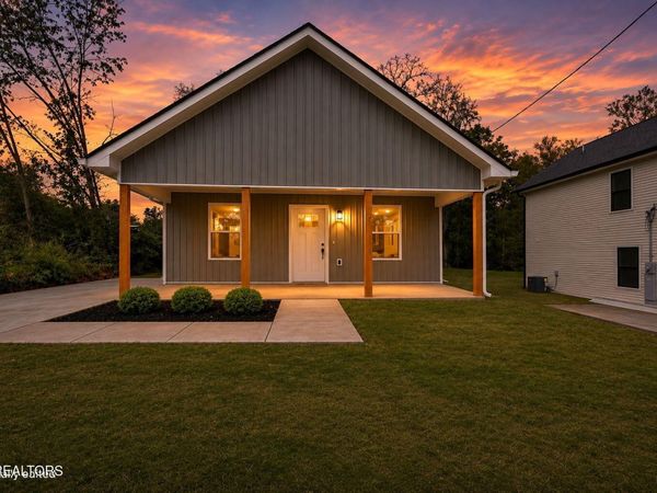 1429 Lewis Ave, Knoxville, TN 37920