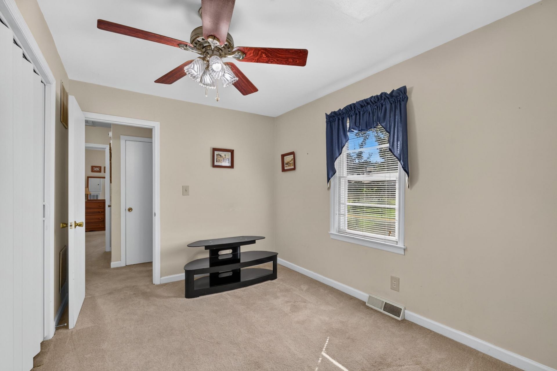 75 Guerry Circle Photo 15