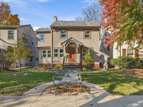 377 Woodlawn Avenue, Saint Paul, MN 55105