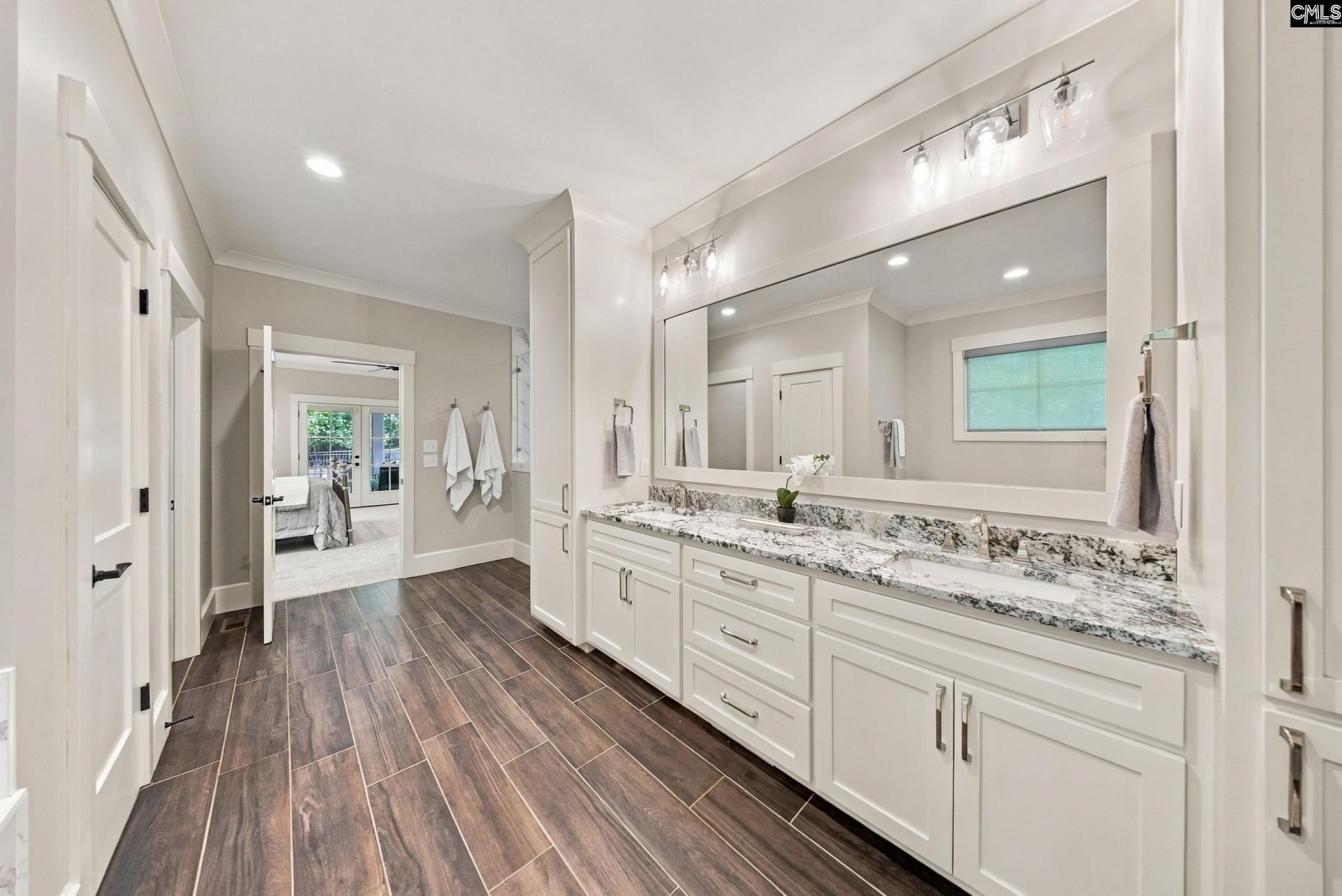 381 Dutchman Shores Circle Photo 18