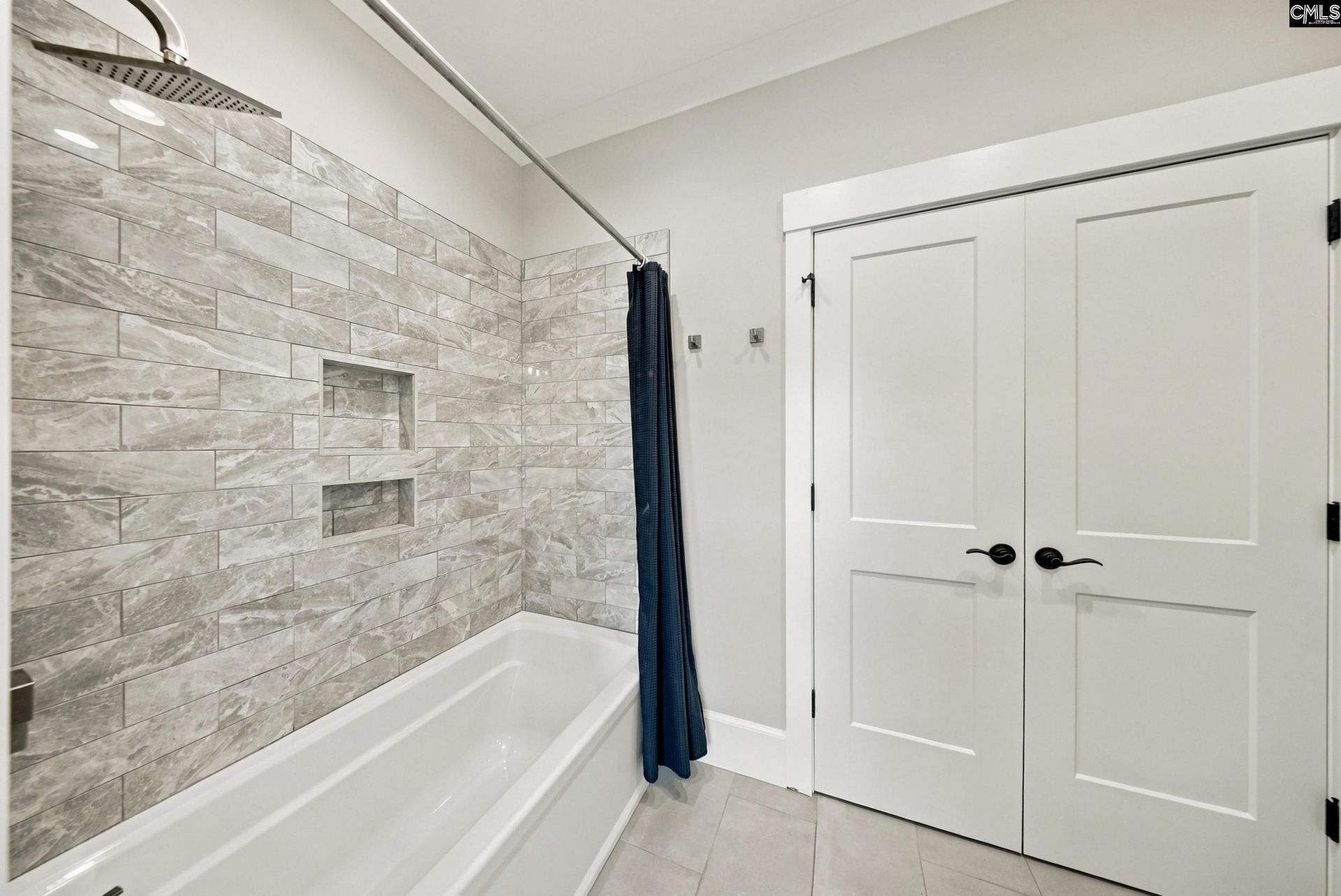 381 Dutchman Shores Circle Photo 56