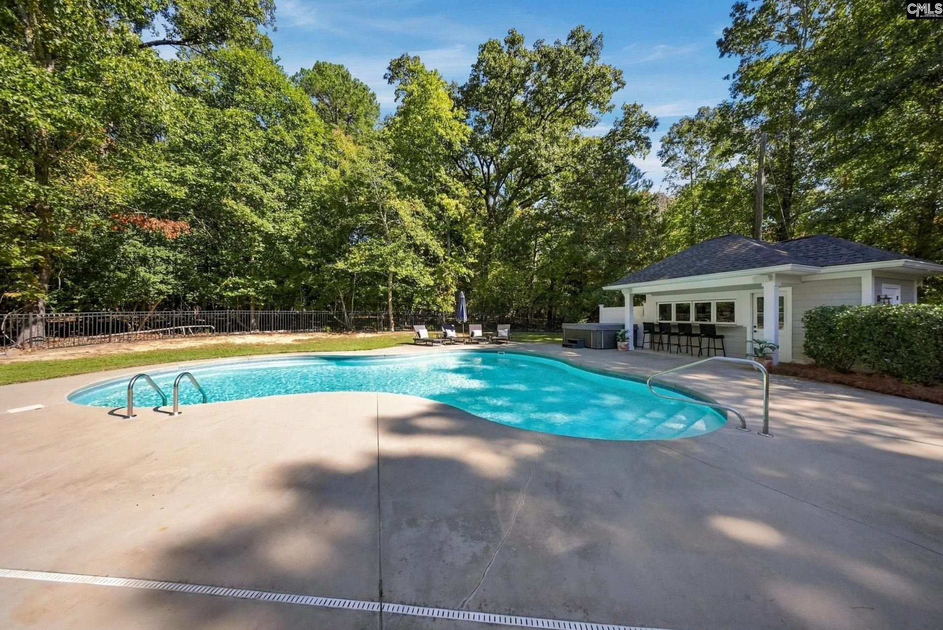 381 Dutchman Shores Circle Photo 7