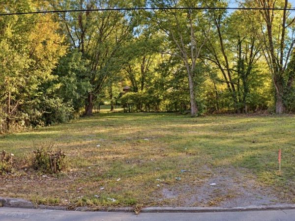 1224 Cedar St , Clarksville, TN 37040