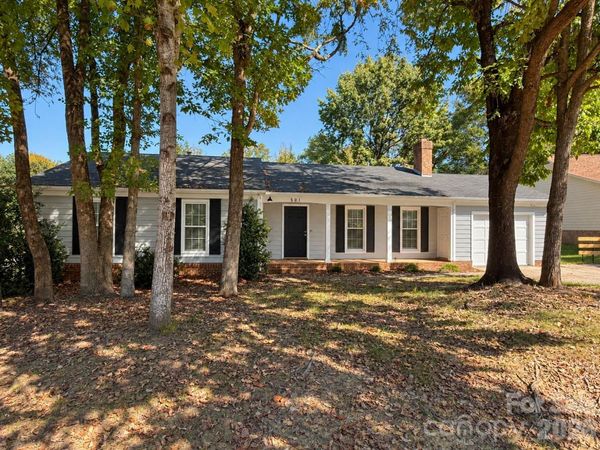 501 Mary Charlotte Drive , Charlotte, NC 28262
