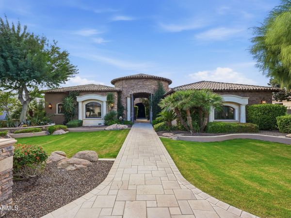 310 N PORTLAND Avenue, Gilbert, AZ 85234