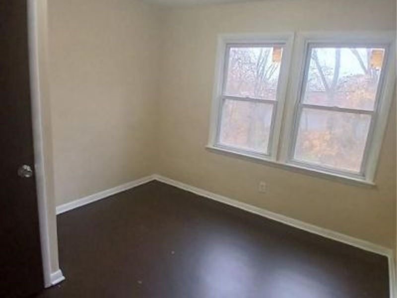 21 Zents Avenue, Unit 3 plex, Youngstown, OH 44505 Photo 11