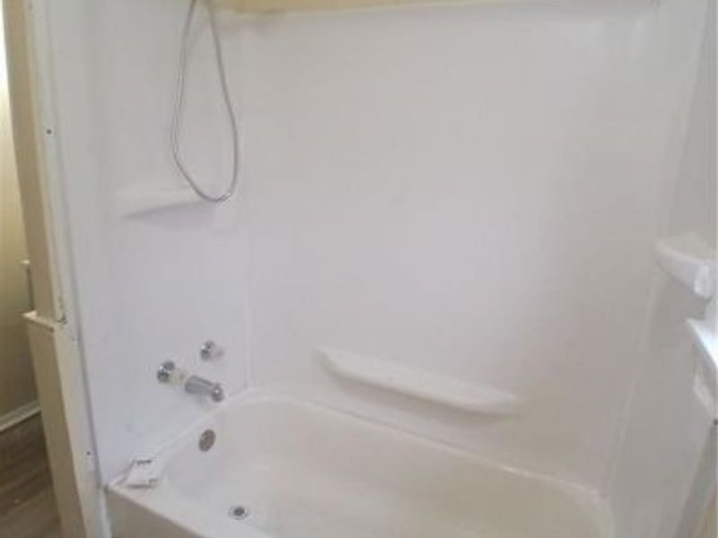 21 Zents Avenue, Unit 3 plex, Youngstown, OH 44505 Photo 8