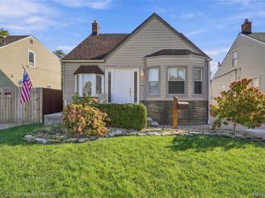 13387 Longtin Street, Southgate, Mi 48195
