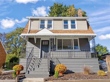 22045 Elmwood Avenue , Eastpointe, Mi 48021