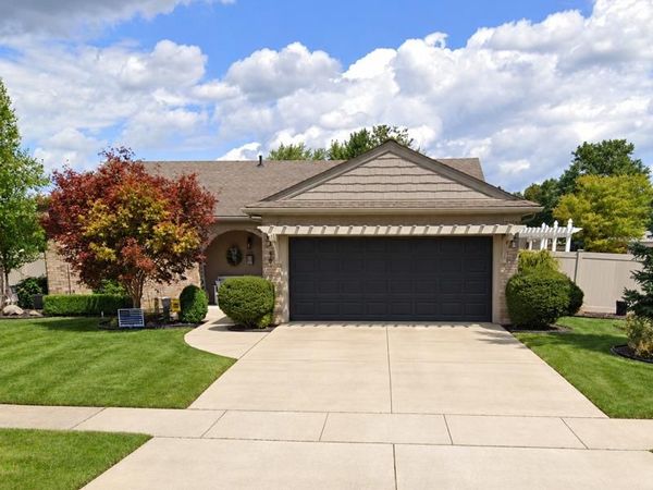 19613 Dawnshire Drive, Brownstown Township, Mi 48193