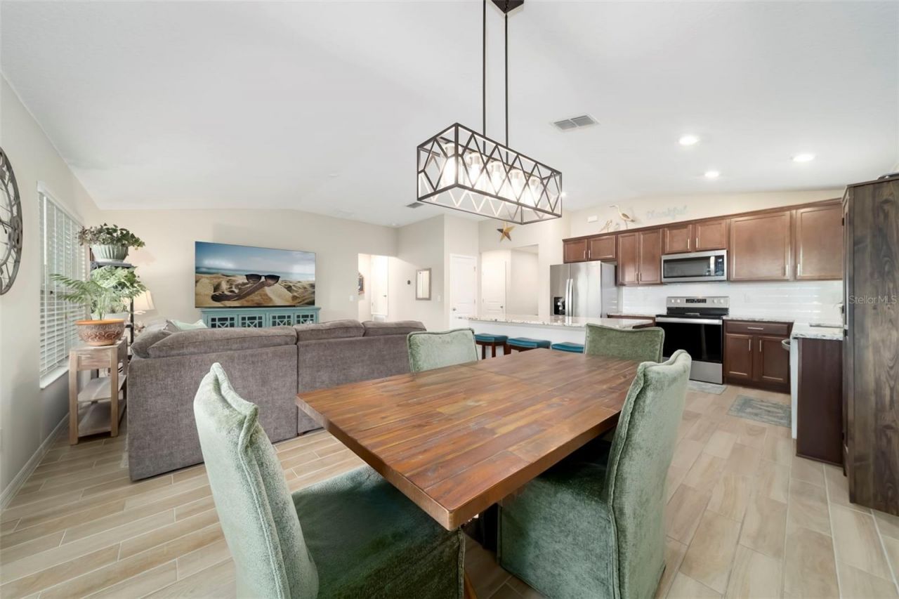 3491 74th Avenue Circle East, Sarasota, FL 34243 Photo
