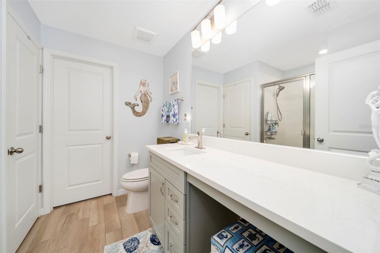 3491 74th Avenue Circle East, Sarasota, FL 34243 Photo