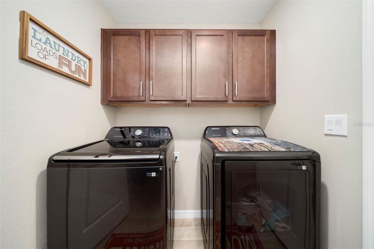 3491 74th Avenue Circle East, Sarasota, FL 34243 Photo