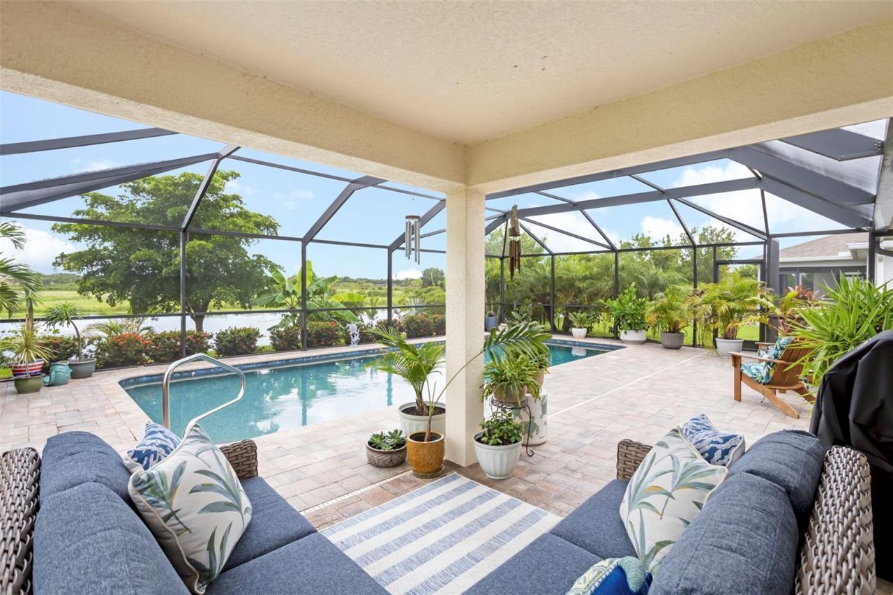 3491 74th Avenue Circle East, Sarasota, FL 34243 Photo