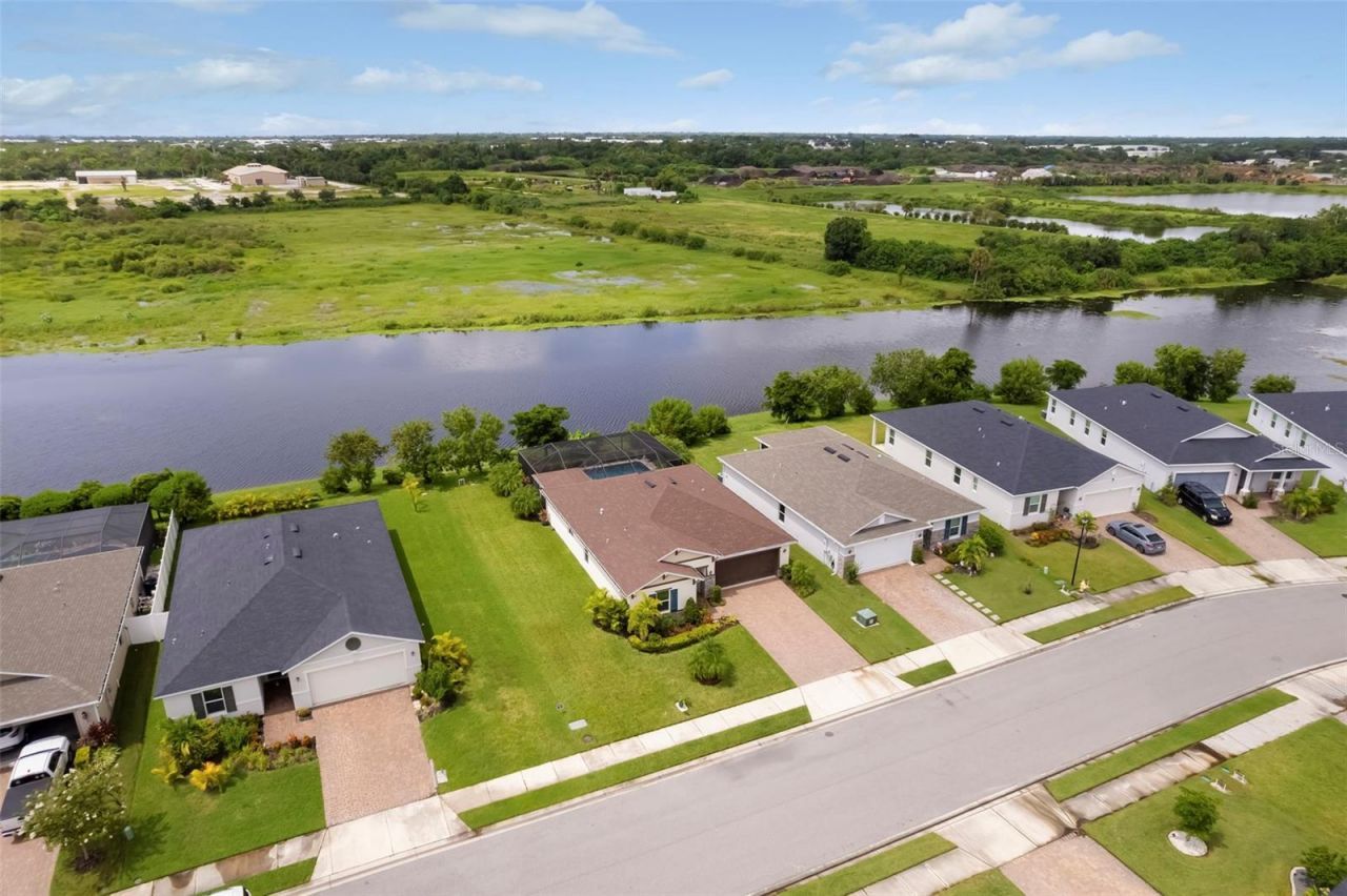 3491 74th Avenue Circle East, Sarasota, FL 34243 Photo