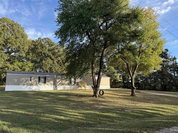 3310 SAND MOUNTAIN RD, Enville, TN 38332