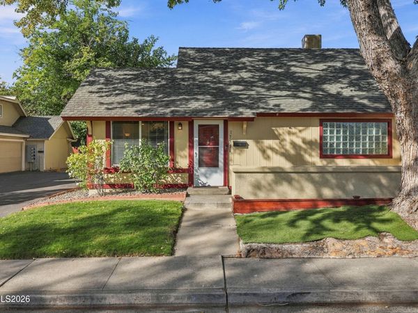 1751 London Circle, Sparks, NV 89431