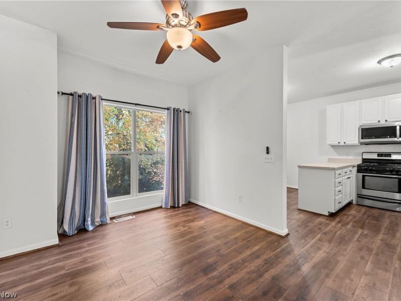 6626 Fox Hollow Court, Middleburg Heights, OH 44130 Photo 12