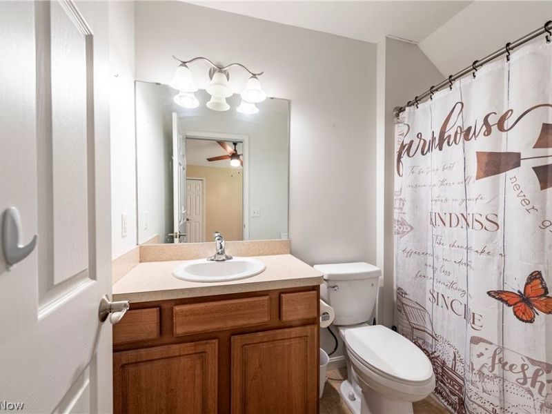 6626 Fox Hollow Court, Middleburg Heights, OH 44130 Photo 27