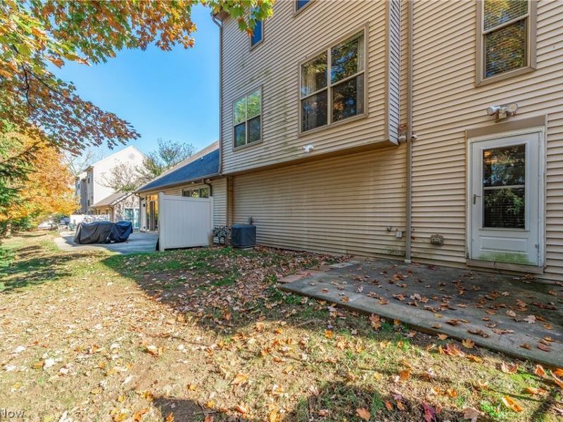6626 Fox Hollow Court, Middleburg Heights, OH 44130 Photo 34