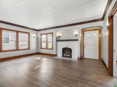 4412 Center Street, Omaha, NE 68105