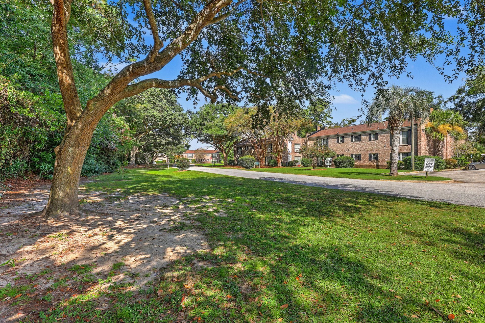 867 Colony Drive Photo 22