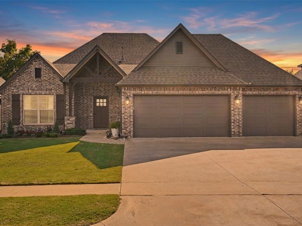 7406 E 81st Place North, Owasso, OK 74055