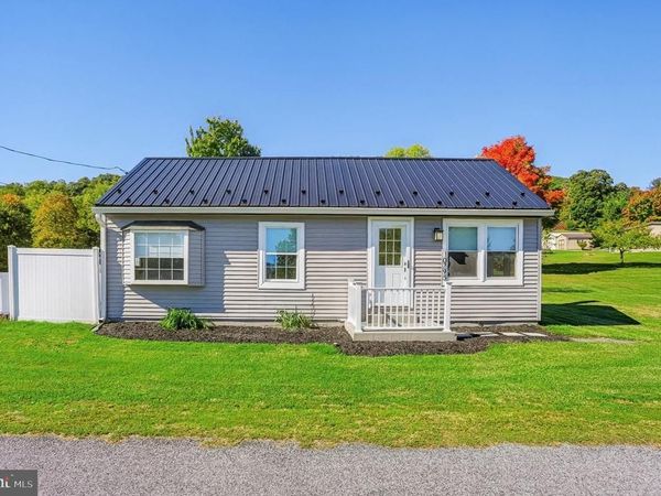 10795 KNOB ROAD , MERCERSBURG, PA 17236