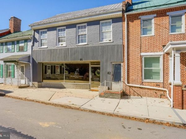 42 S MAIN STREET , MERCERSBURG, PA 17236
