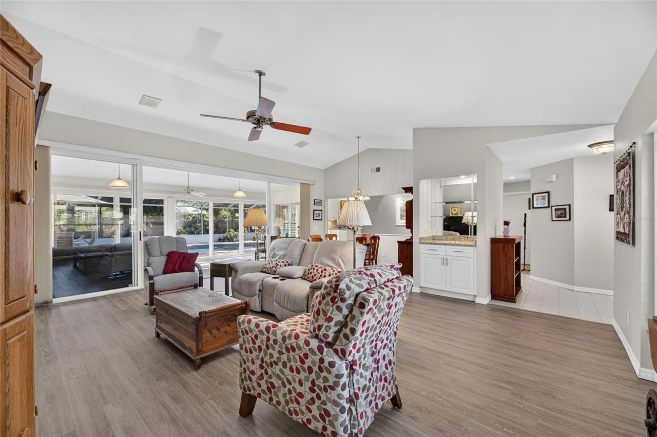 5713 Garden Lakes Majestic , Bradenton, FL 34203 Photo