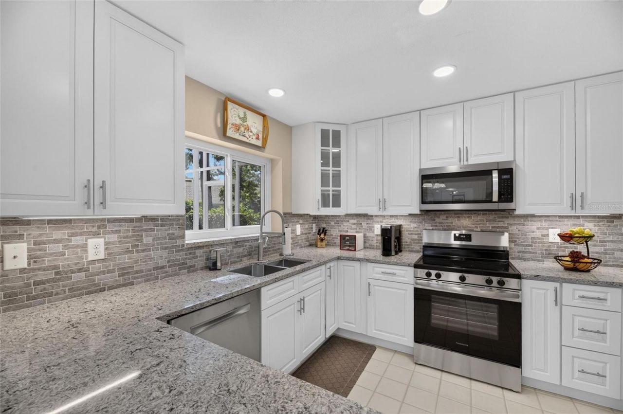 5713 Garden Lakes Majestic , Bradenton, FL 34203 Photo