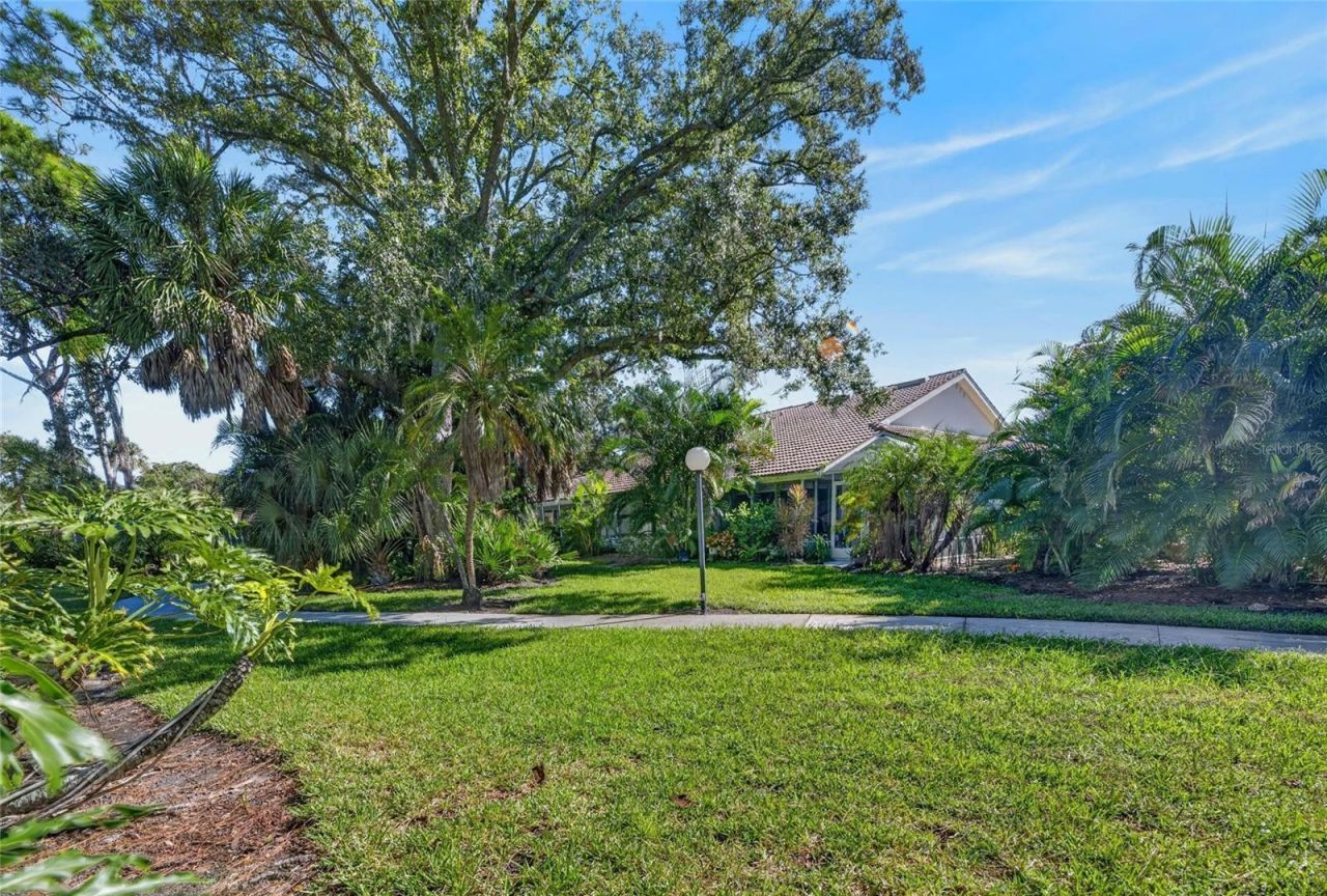 5713 Garden Lakes Majestic , Bradenton, FL 34203 Photo
