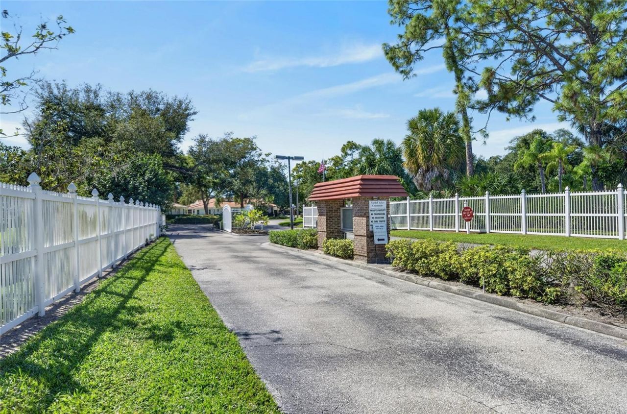 5713 Garden Lakes Majestic , Bradenton, FL 34203 Photo