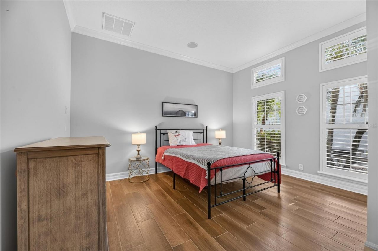 825 Islebay Drive, Apollo Beach, FL 33572 Photo