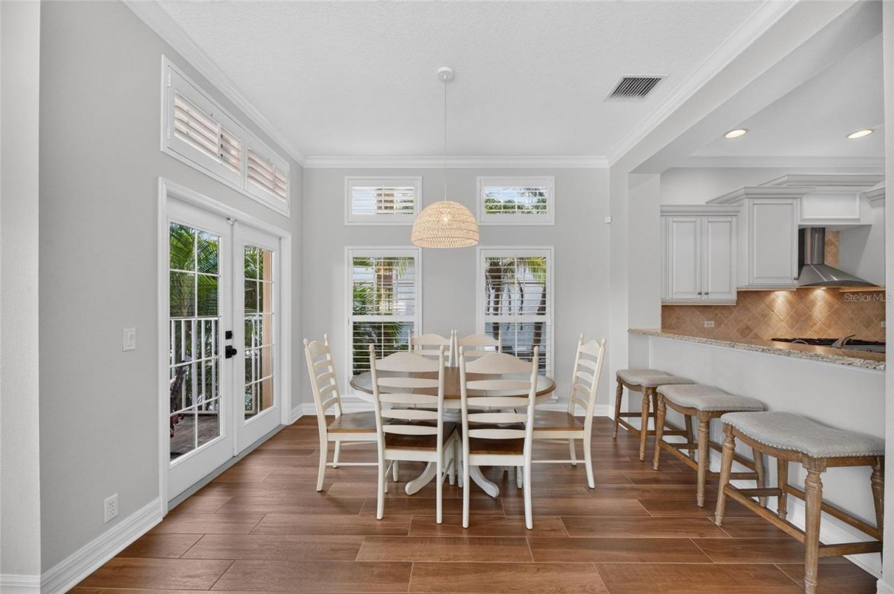 825 Islebay Drive, Apollo Beach, FL 33572 Photo
