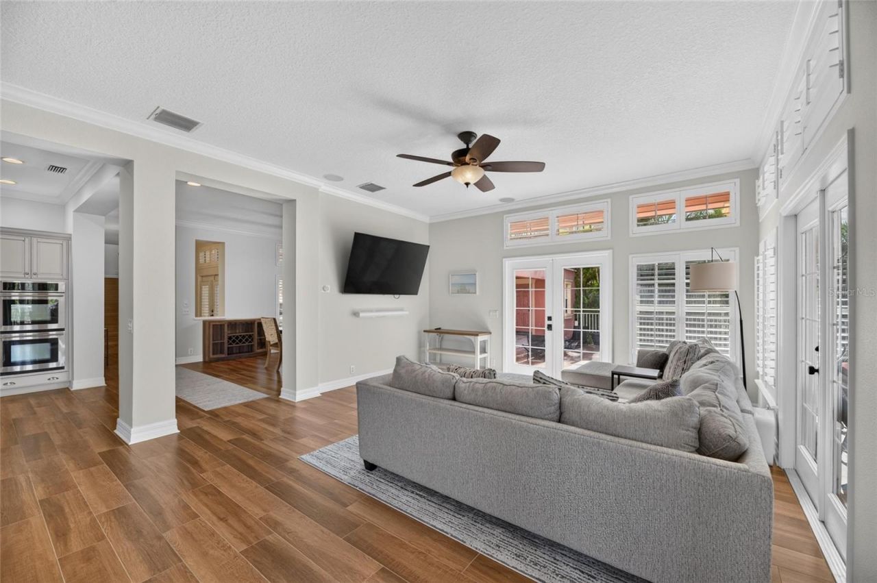 825 Islebay Drive, Apollo Beach, FL 33572 Photo
