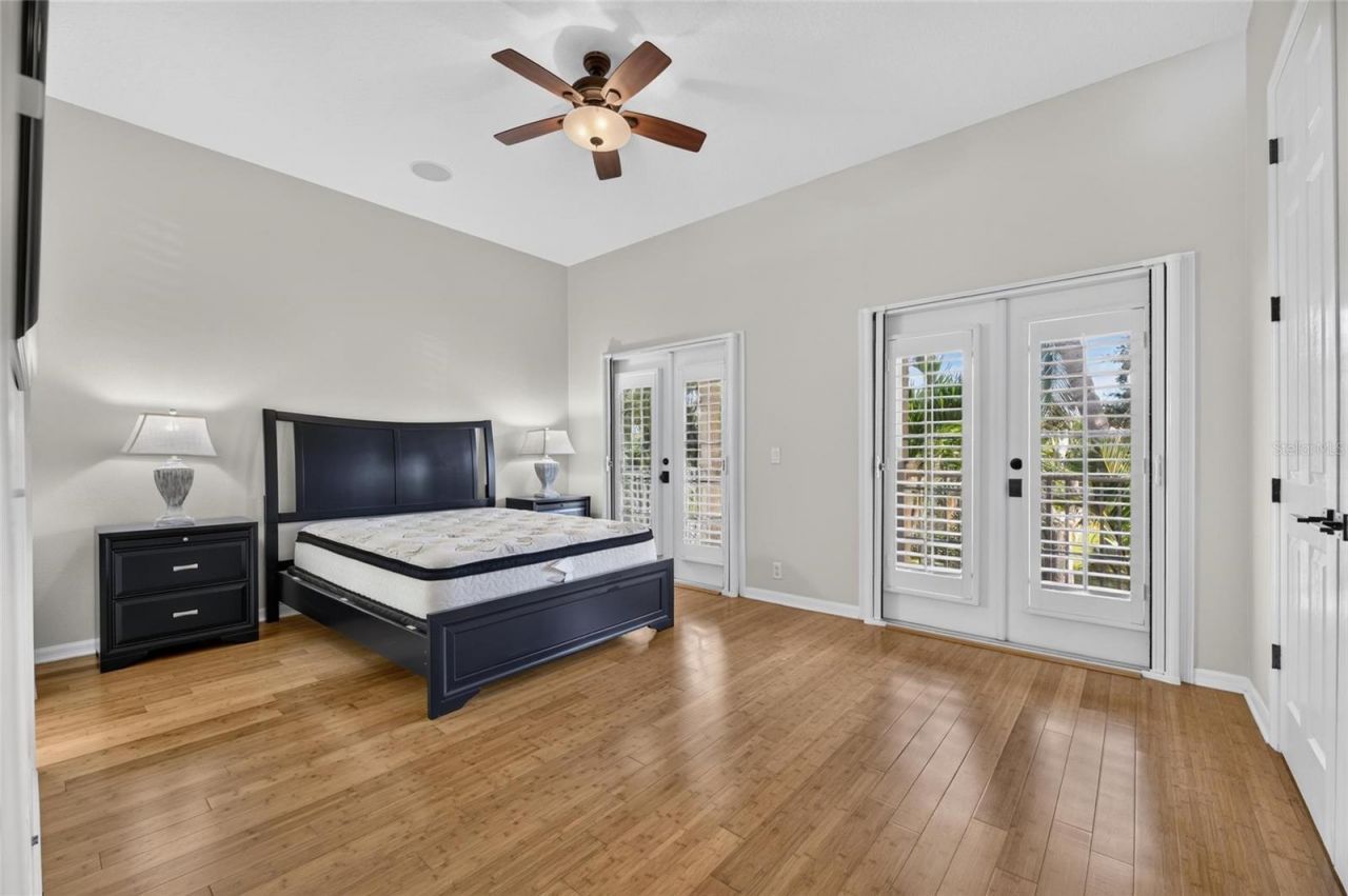 825 Islebay Drive, Apollo Beach, FL 33572 Photo