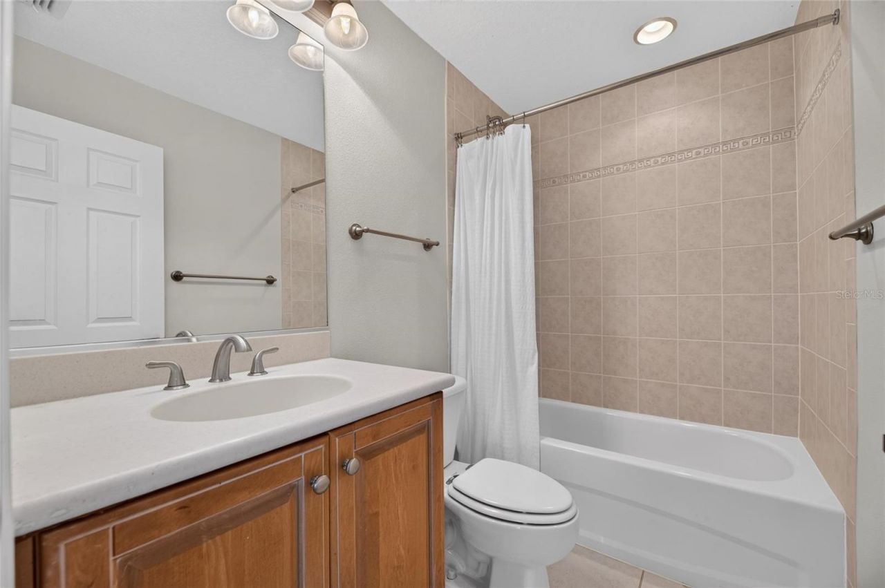 825 Islebay Drive, Apollo Beach, FL 33572 Photo