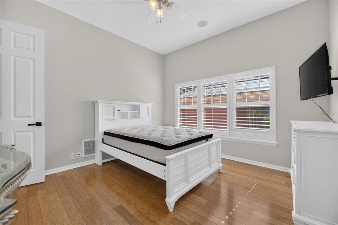825 Islebay Drive, Apollo Beach, FL 33572 Photo